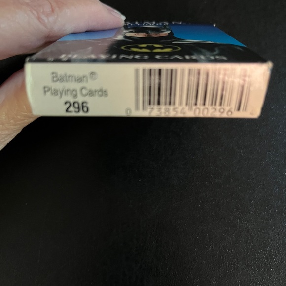 Batman Returns Playing Cards in Original Box - Picture 7 of 10